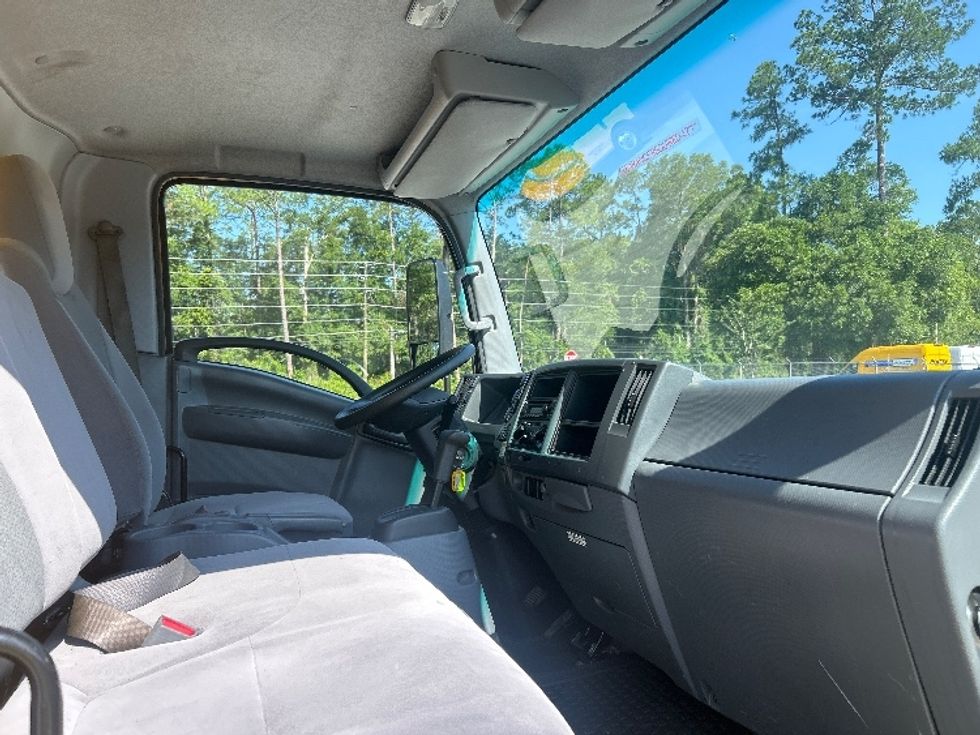 Light Duty Box Truck-Light and Medium Duty Trucks-Isuzu-2021-NPR EFI-Pensacola-FL-94,663\n\t\tmiles-$ 40,250 - Image 22