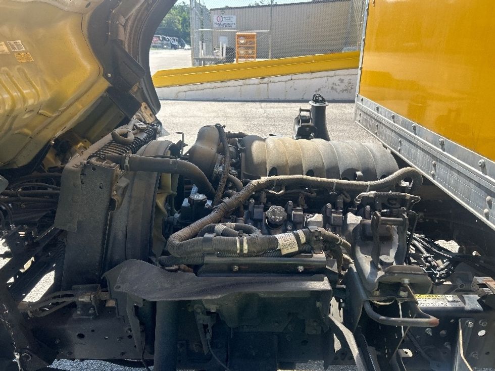 Light Duty Box Truck-Light and Medium Duty Trucks-Isuzu-2021-NPR EFI-Pensacola-FL-94,663\n\t\tmiles-$ 40,250 - Image 24