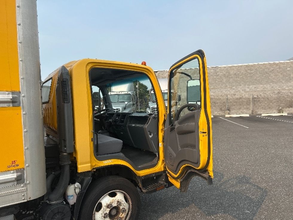 Light Duty Box Truck-Light and Medium Duty Trucks-Isuzu-2021-NPR EFI-Philadelphia-PA-98,712\n\t\tmiles-$ 38,000 - Image 20