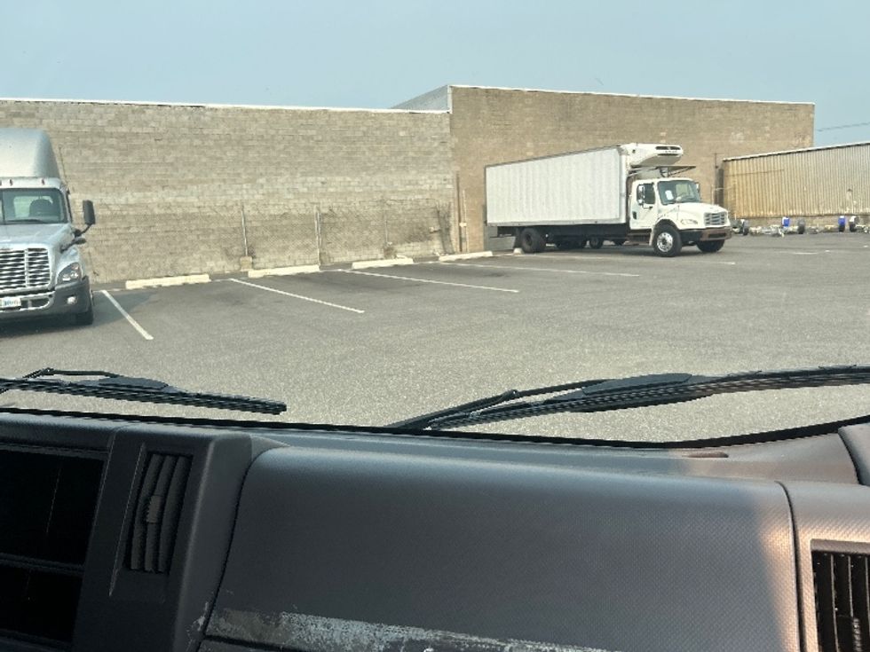 Light Duty Box Truck-Light and Medium Duty Trucks-Isuzu-2021-NPR EFI-Philadelphia-PA-98,712\n\t\tmiles-$ 38,000 - Image 21