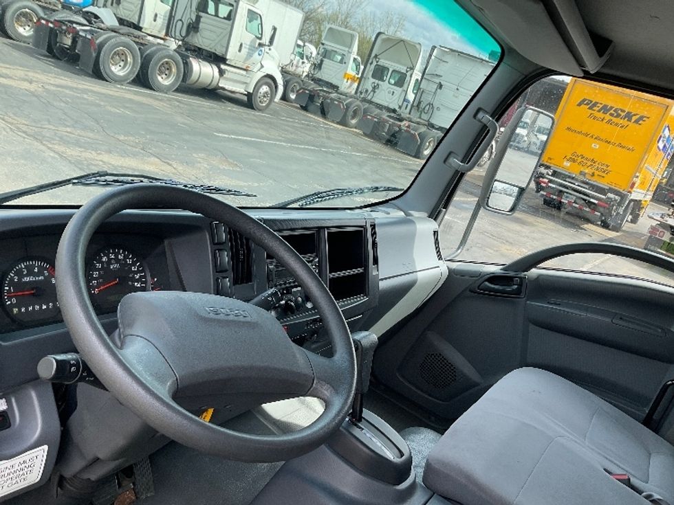 Light Duty Box Truck-Light and Medium Duty Trucks-Isuzu-2021-NPR EFI-Piqua-OH-115,987\n\t\tmiles-$ 37,250 - Image 17