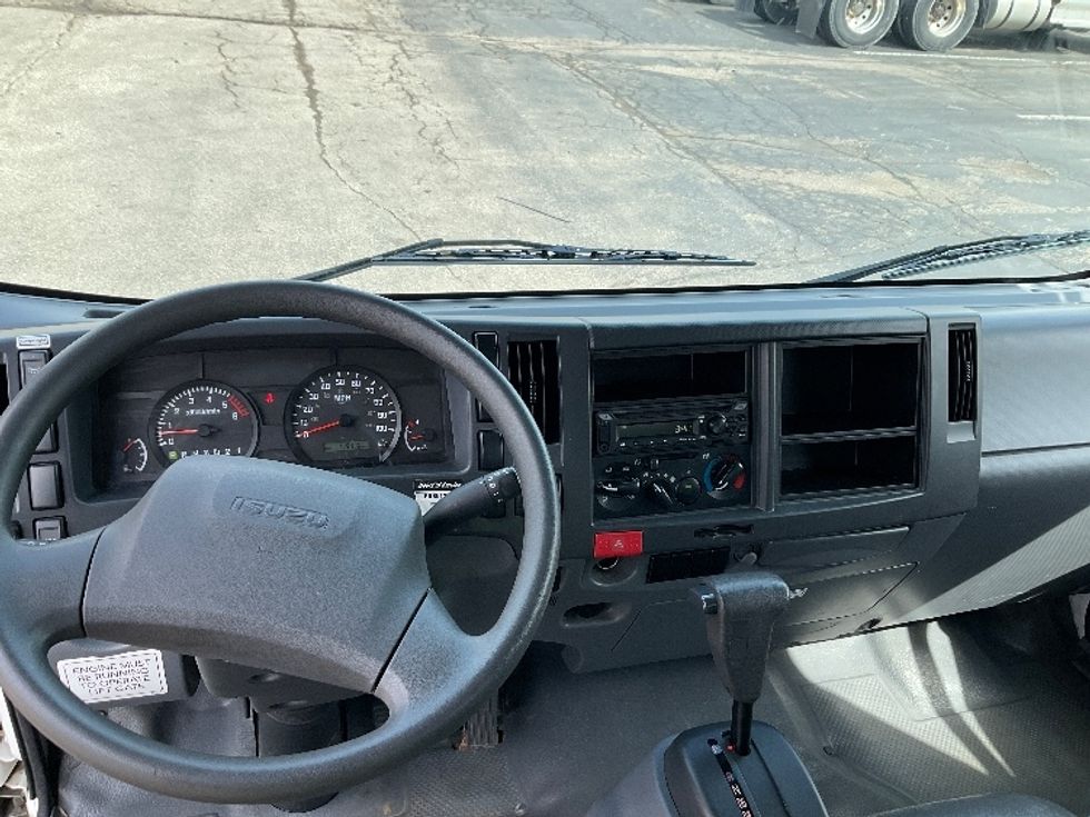 Light Duty Box Truck-Light and Medium Duty Trucks-Isuzu-2021-NPR EFI-Piqua-OH-115,987\n\t\tmiles-$ 37,250 - Image 18