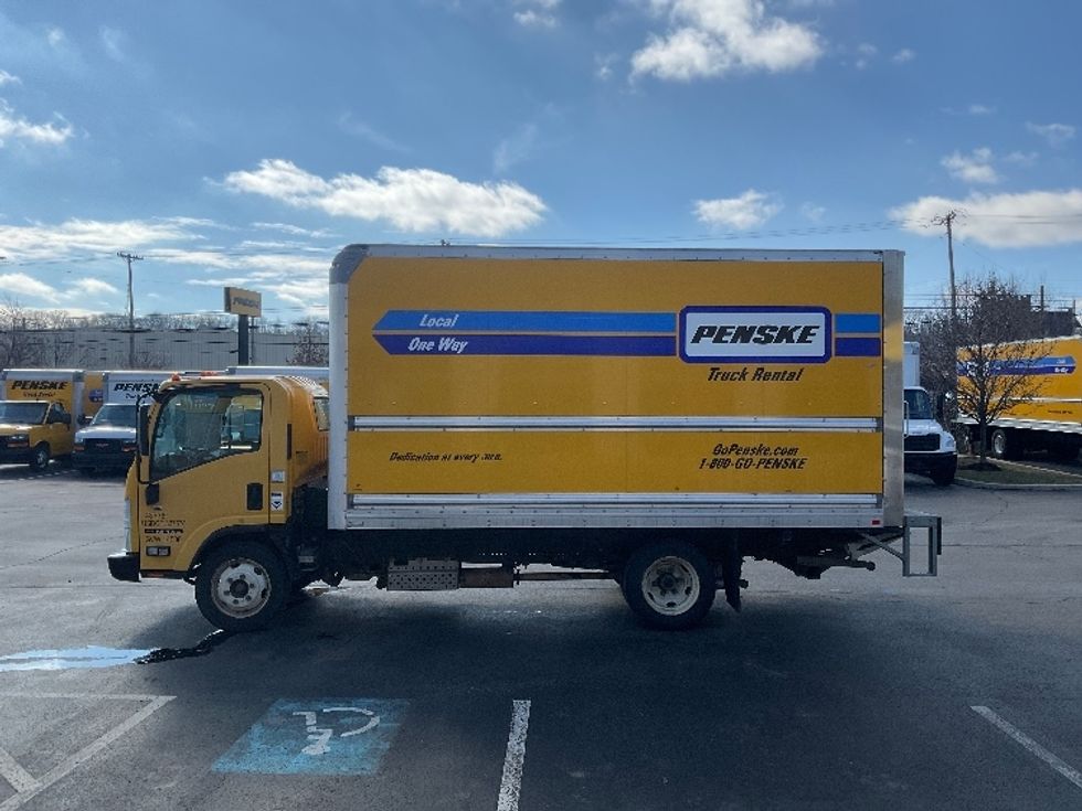 Light Duty Box Truck-Light and Medium Duty Trucks-Isuzu-2021-NPR EFI-Pittsburgh-PA-123,784\n\t\tmiles-$ 31,500 - Image 4