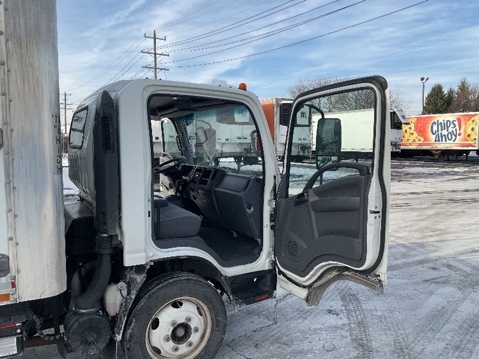 Light Duty Box Truck-Light and Medium Duty Trucks-Isuzu-2021-NPR EFI-Plymouth-MI-106,220\n\t\tmiles-$ 36,000 - Image 20