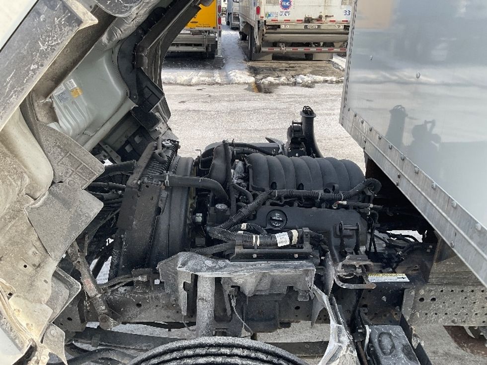 Light Duty Box Truck-Light and Medium Duty Trucks-Isuzu-2021-NPR EFI-Plymouth-MI-106,220\n\t\tmiles-$ 36,000 - Image 24