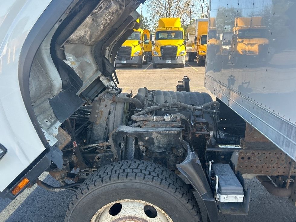 Light Duty Box Truck-Light and Medium Duty Trucks-Isuzu-2021-NPR EFI-Plymouth-MI-74,985\n\t\tmiles-$ 43,000 - Image 22