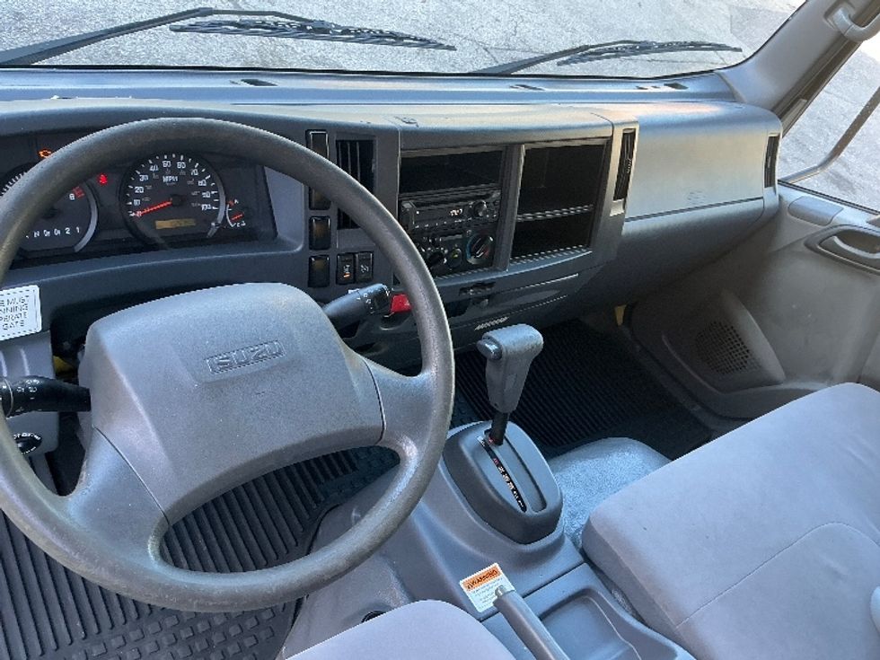 Light Duty Box Truck-Light and Medium Duty Trucks-Isuzu-2021-NPR EFI-Pompano Beach-FL-103,103\n\t\tmiles-$ 38,750 - Image 18