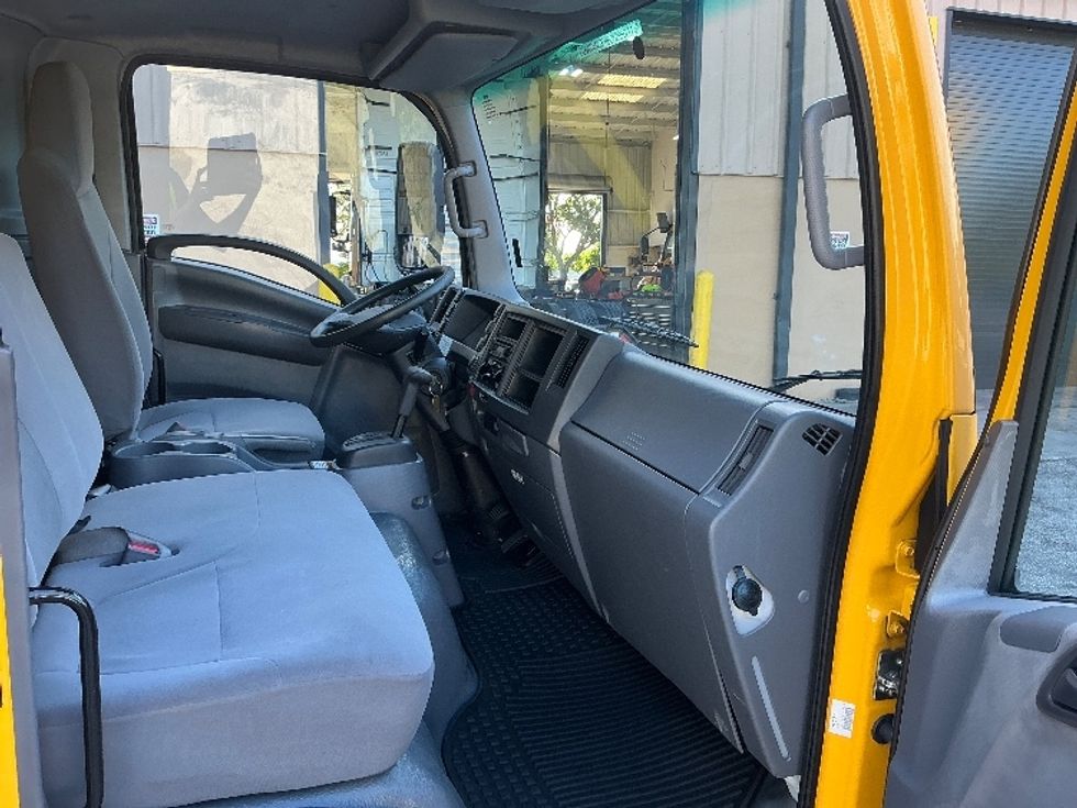 Light Duty Box Truck-Light and Medium Duty Trucks-Isuzu-2021-NPR EFI-Pompano Beach-FL-103,103\n\t\tmiles-$ 38,750 - Image 22