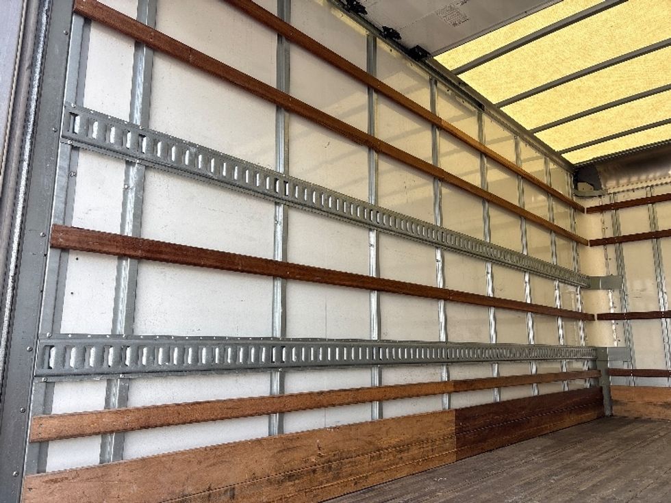 Light Duty Box Truck-Light and Medium Duty Trucks-Isuzu-2021-NPR EFI-Pompano Beach-FL-45,330\n\t\tmiles-$ 47,000 - Image 11