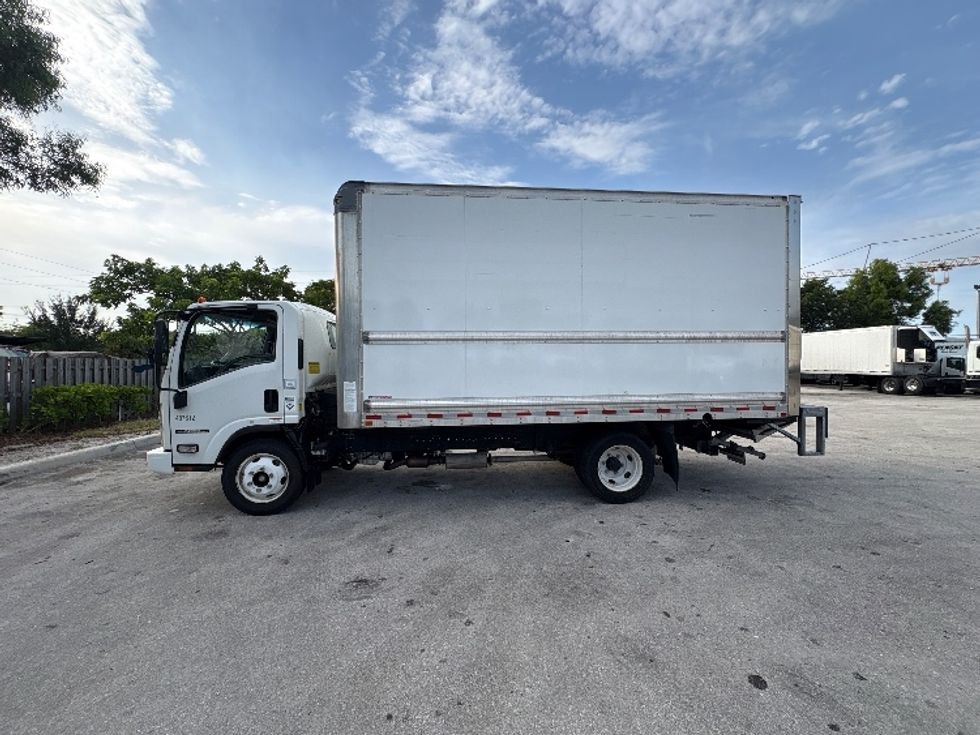Light Duty Box Truck-Light and Medium Duty Trucks-Isuzu-2021-NPR EFI-Pompano Beach-FL-45,330\n\t\tmiles-$ 47,000 - Image 4