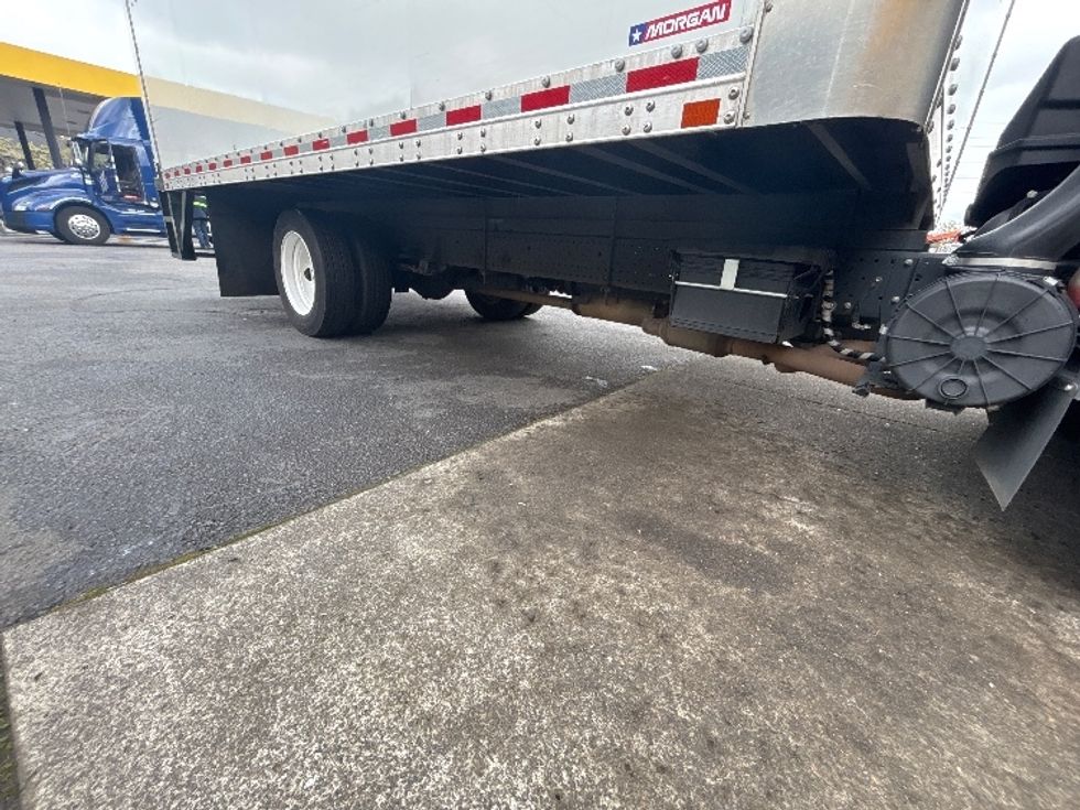 Light Duty Box Truck-Light and Medium Duty Trucks-Isuzu-2021-NPR EFI-Portland-OR-32,229\n\t\tmiles-$ 50,750 - Image 12