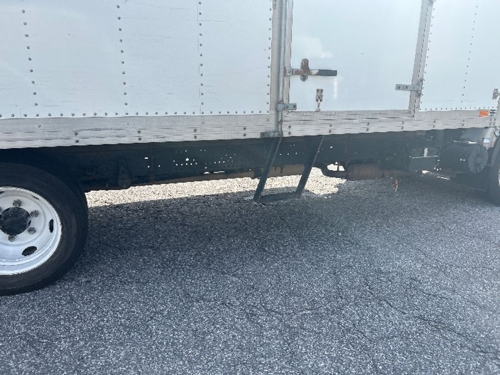 Light Duty Box Truck-Light and Medium Duty Trucks-Isuzu-2021-NPR EFI-Prince George-VA-121,915\n\t\tmiles-$ 39,250 - Image 14