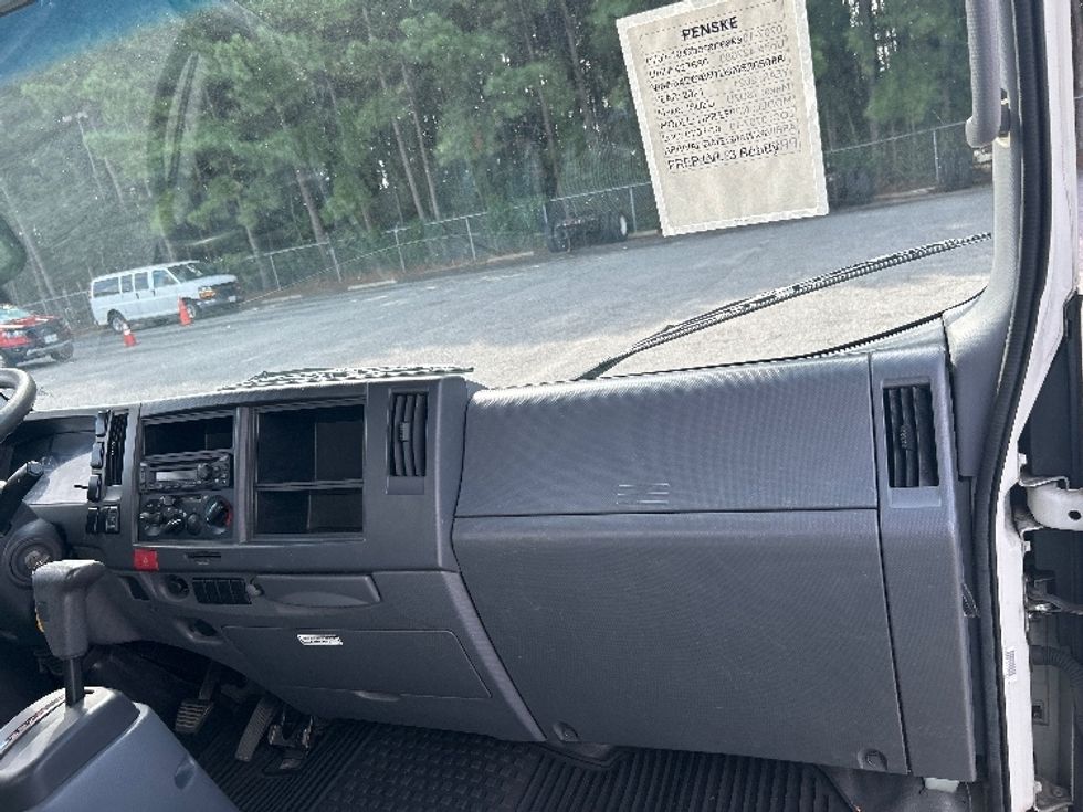 Light Duty Box Truck-Light and Medium Duty Trucks-Isuzu-2021-NPR EFI-Prince George-VA-121,915\n\t\tmiles-$ 39,250 - Image 21