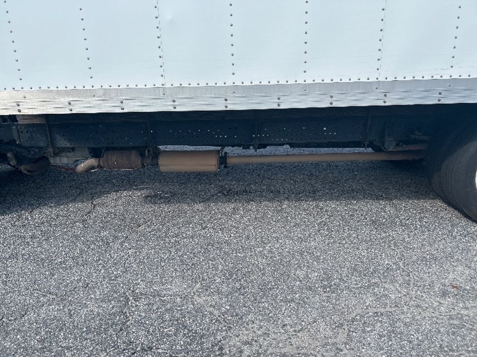 Light Duty Box Truck-Light and Medium Duty Trucks-Isuzu-2021-NPR EFI-Prince George-VA-121,915\n\t\tmiles-$ 39,250 - Image 5