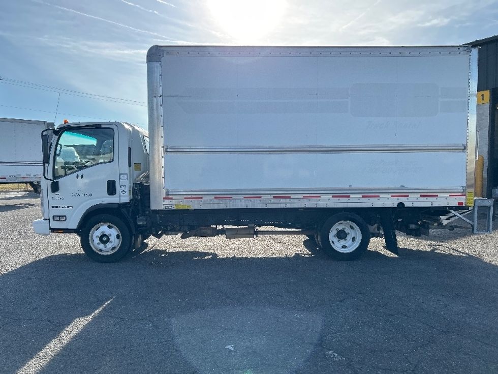Light Duty Box Truck-Light and Medium Duty Trucks-Isuzu-2021-NPR EFI-Prince George-VA-36,771\n\t\tmiles-$ 48,000 - Image 4