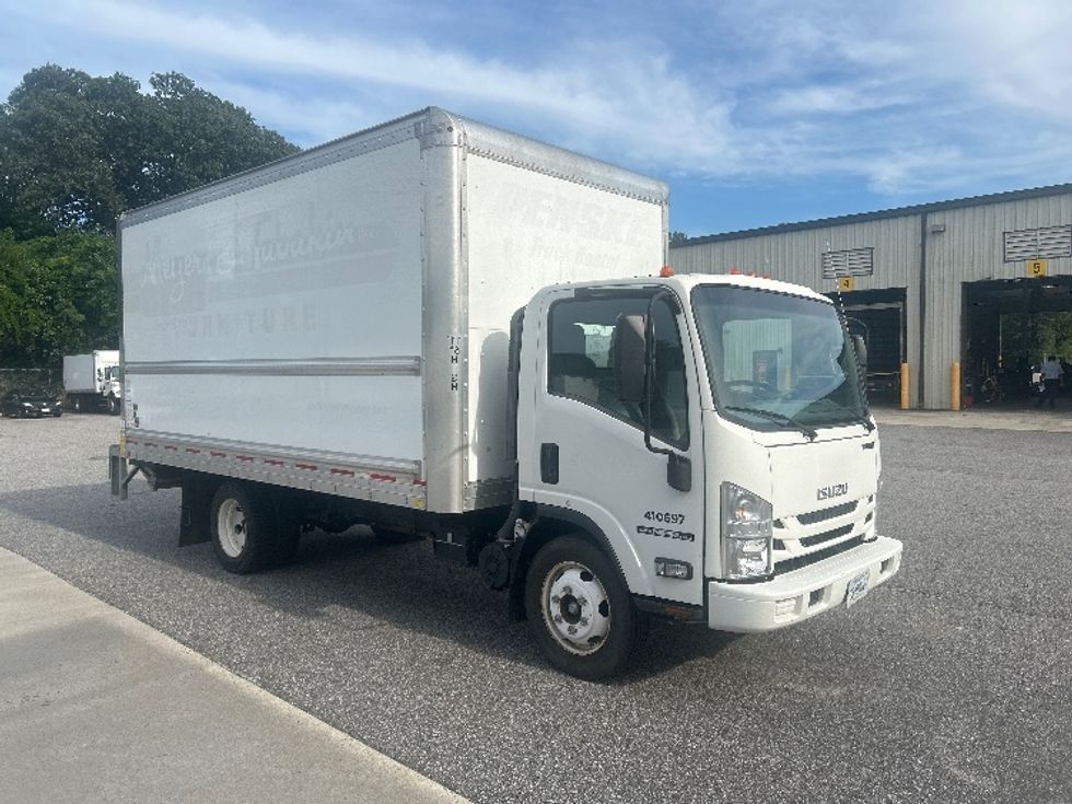 Light Duty Box Truck-Light and Medium Duty Trucks-Isuzu-2021-NPR EFI-Prince George-VA-90,473\n\t\tmiles-$ 43,000 - Image 1