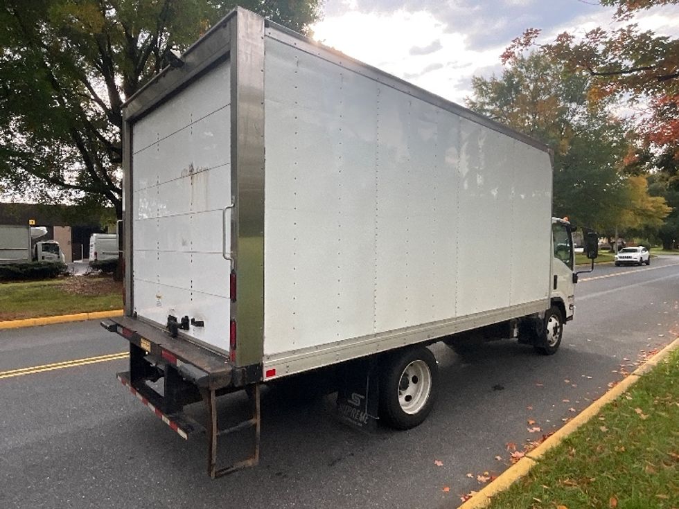 Light Duty Box Truck-Light and Medium Duty Trucks-Isuzu-2021-NPR EFI-Reading-PA-135,138\n\t\tmiles-$ 33,000 - Image 13
