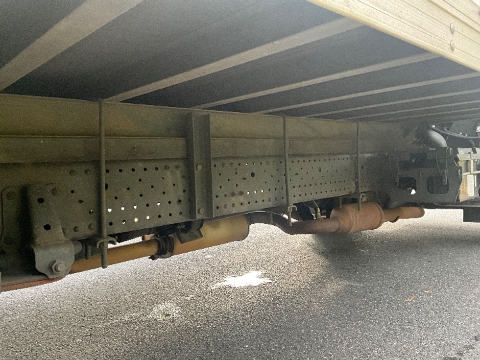 Light Duty Box Truck-Light and Medium Duty Trucks-Isuzu-2021-NPR EFI-Reading-PA-135,138\n\t\tmiles-$ 33,000 - Image 14