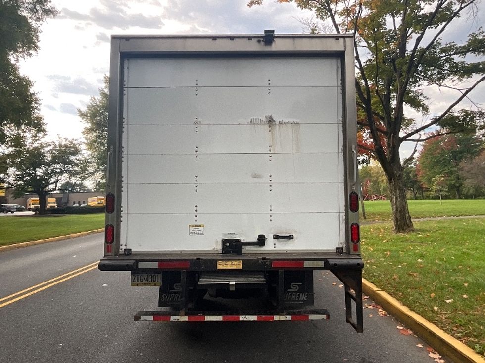Light Duty Box Truck-Light and Medium Duty Trucks-Isuzu-2021-NPR EFI-Reading-PA-135,138\n\t\tmiles-$ 33,000 - Image 7