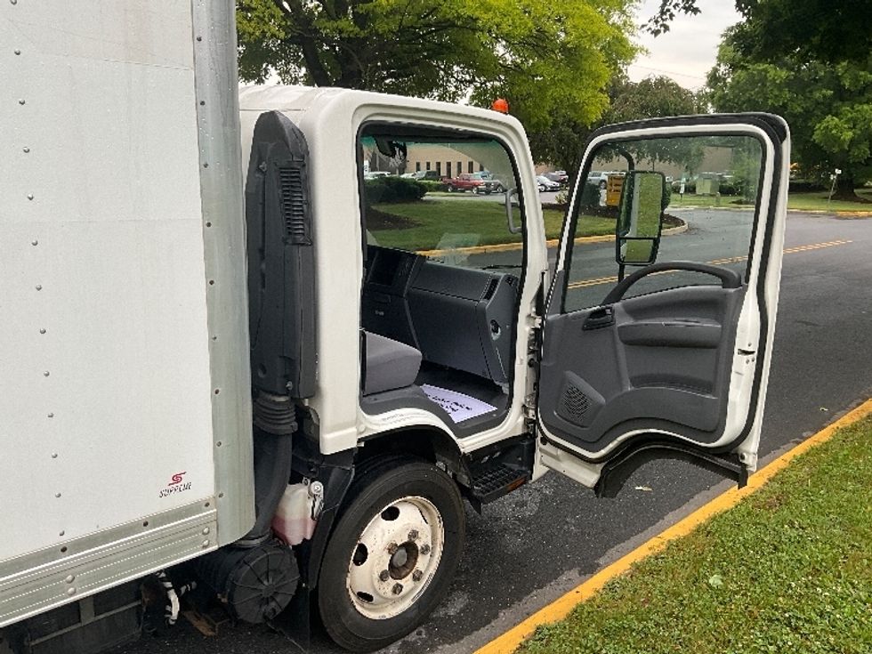 Light Duty Box Truck-Light and Medium Duty Trucks-Isuzu-2021-NPR EFI-Reading-PA-99,473\n\t\tmiles-$ 40,250 - Image 16