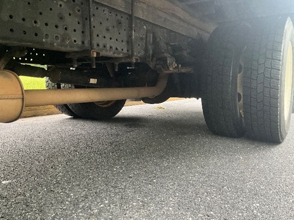 Light Duty Box Truck-Light and Medium Duty Trucks-Isuzu-2021-NPR EFI-Reading-PA-99,473\n\t\tmiles-$ 40,250 - Image 5