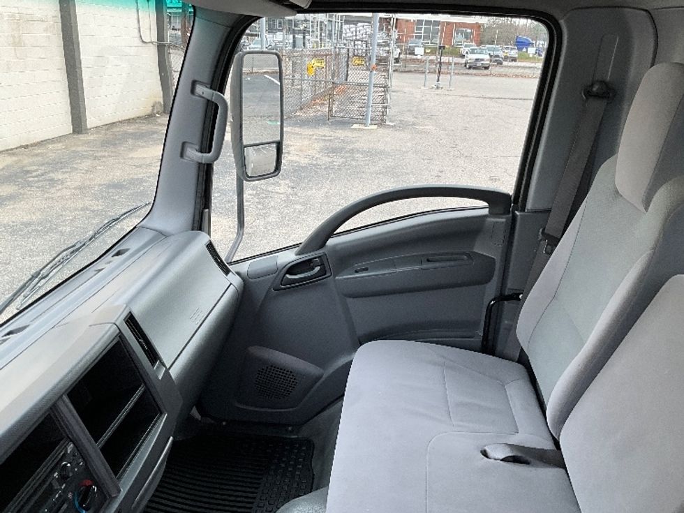 Light Duty Box Truck-Light and Medium Duty Trucks-Isuzu-2021-NPR EFI-Richmond-VA-113,036\n\t\tmiles-$ 38,000 - Image 19