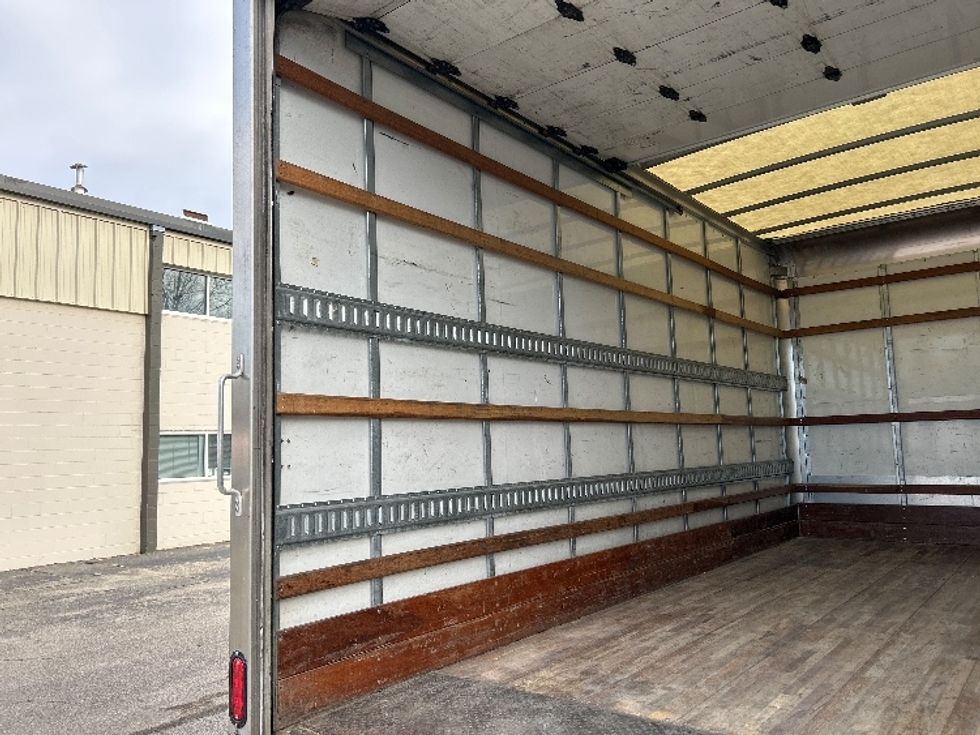 Light Duty Box Truck-Light and Medium Duty Trucks-Isuzu-2021-NPR EFI-Richmond-VA-121,006\n\t\tmiles-$ 35,500 - Image 11