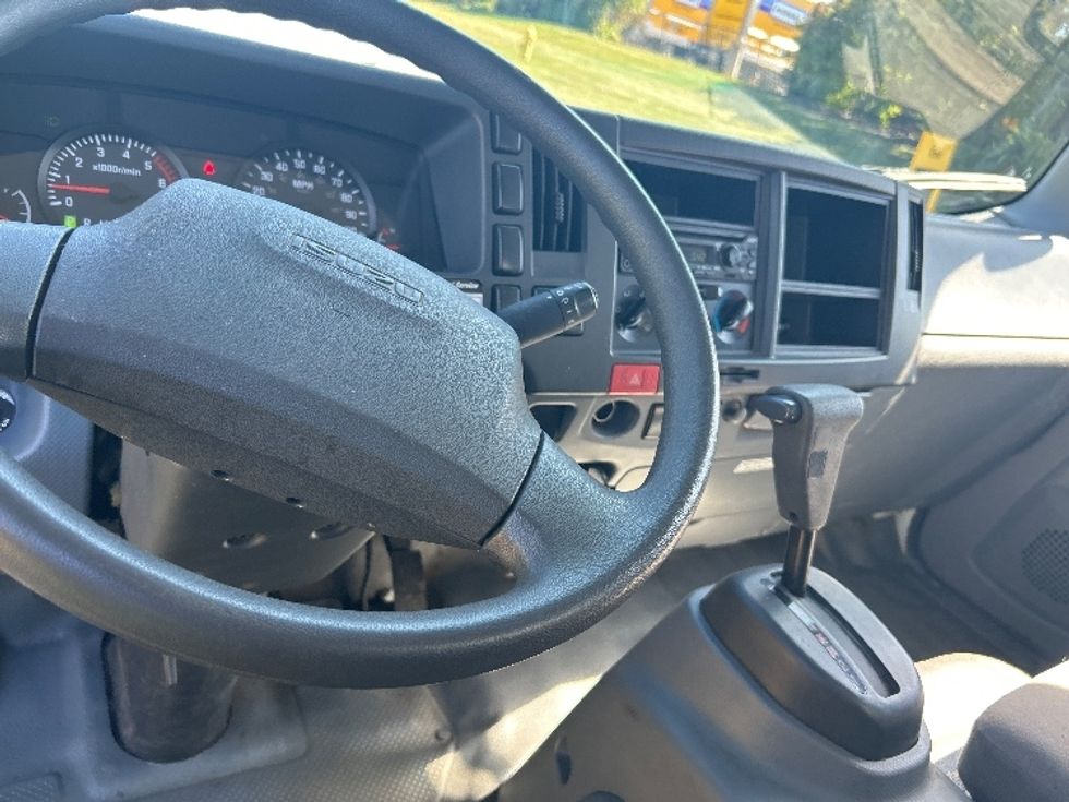 Light Duty Box Truck-Light and Medium Duty Trucks-Isuzu-2021-NPR EFI-Rochester-NY-64,773\n\t\tmiles-$ 41,500 - Image 18