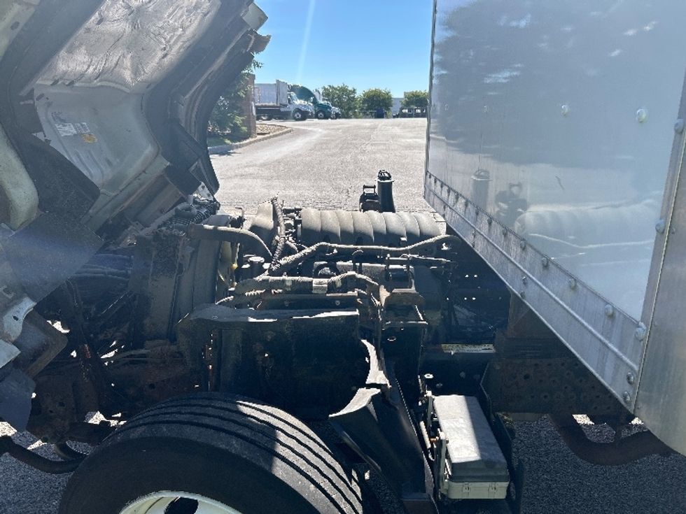 Light Duty Box Truck-Light and Medium Duty Trucks-Isuzu-2021-NPR EFI-Rochester-NY-64,773\n\t\tmiles-$ 41,500 - Image 24