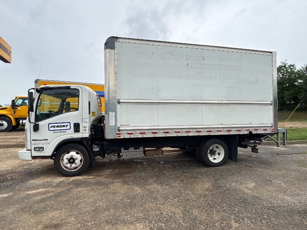 Light Duty Box Truck-Light and Medium Duty Trucks-Isuzu-2021-NPR EFI-Rockville-MD-100,954\n\t\tmiles-$ 40,000 - Image 4