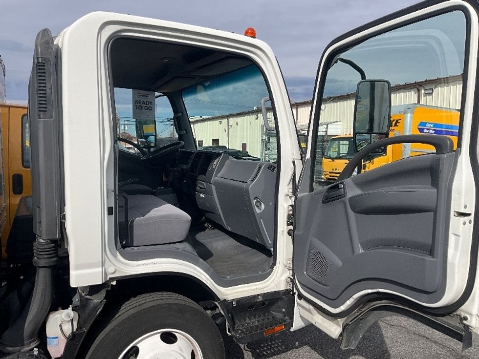 Light Duty Box Truck-Light and Medium Duty Trucks-Isuzu-2021-NPR EFI-Rockville-MD-103,111\n\t\tmiles-$ 39,750 - Image 20