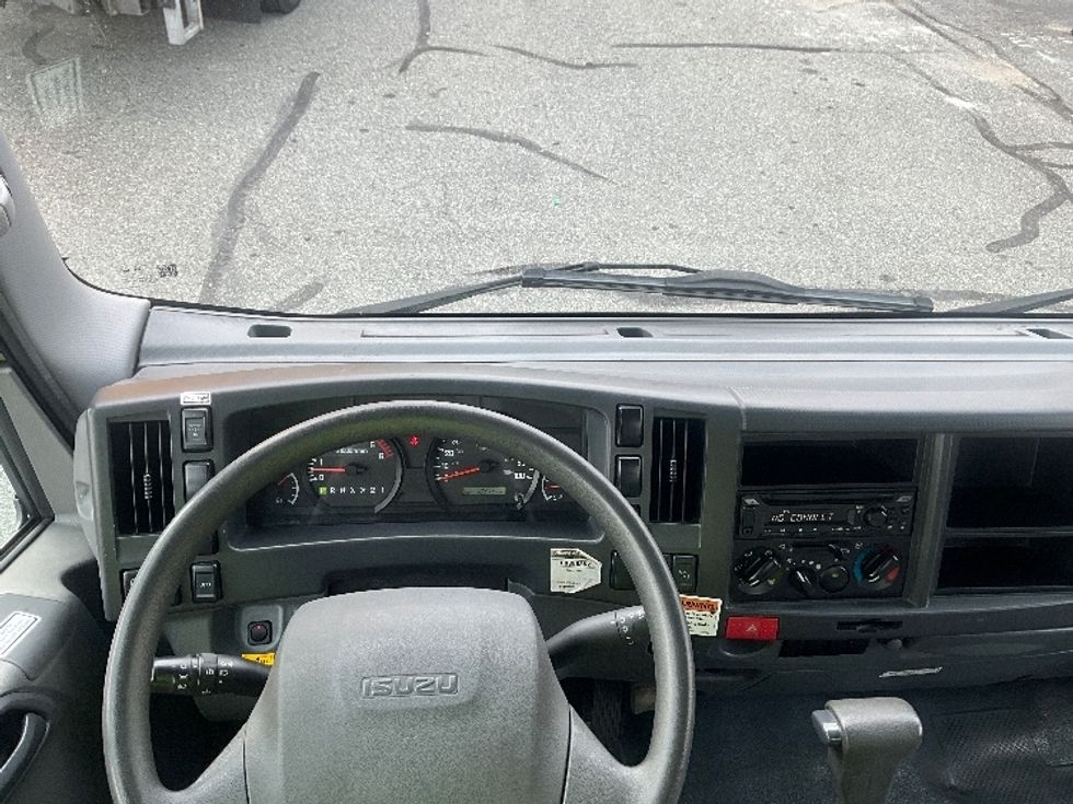 Light Duty Box Truck-Light and Medium Duty Trucks-Isuzu-2021-NPR EFI-Rockville-MD-109,757\n\t\tmiles-$ 39,000 - Image 18