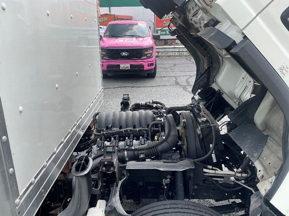 Light Duty Box Truck-Light and Medium Duty Trucks-Isuzu-2021-NPR EFI-Rockville-MD-109,757\n\t\tmiles-$ 39,000 - Image 23