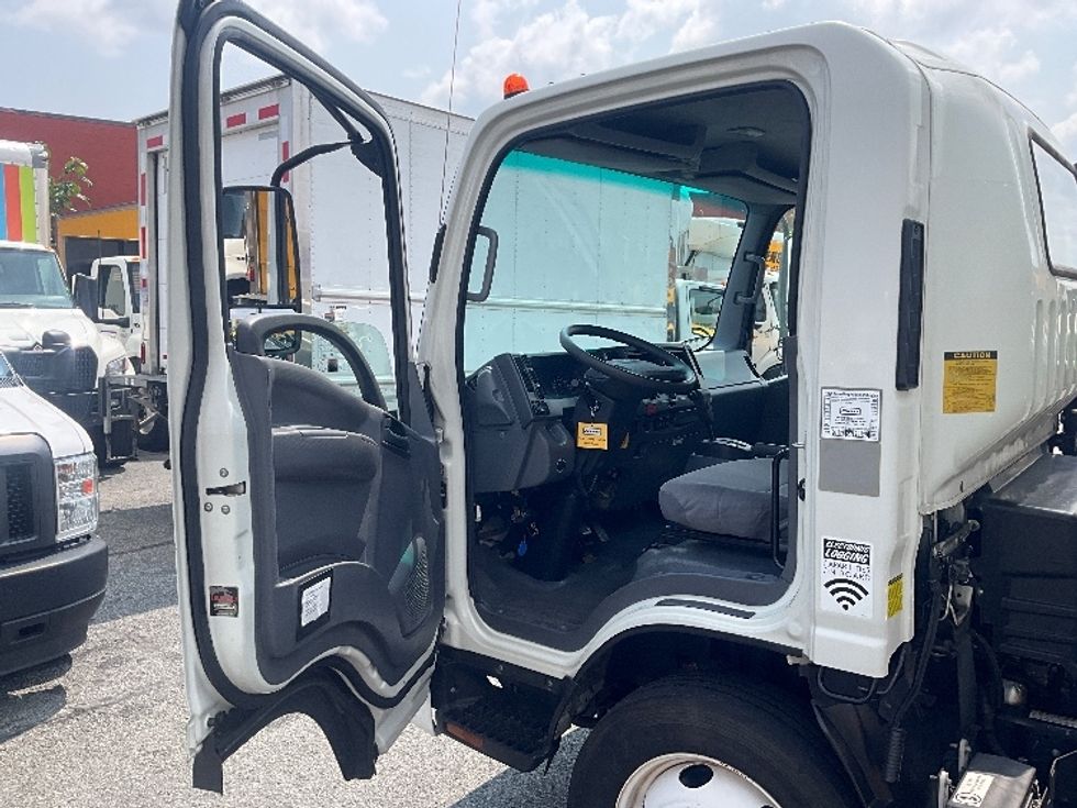 Light Duty Box Truck-Light and Medium Duty Trucks-Isuzu-2021-NPR EFI-Rockville-MD-121,203\n\t\tmiles-$ 38,250 - Image 16