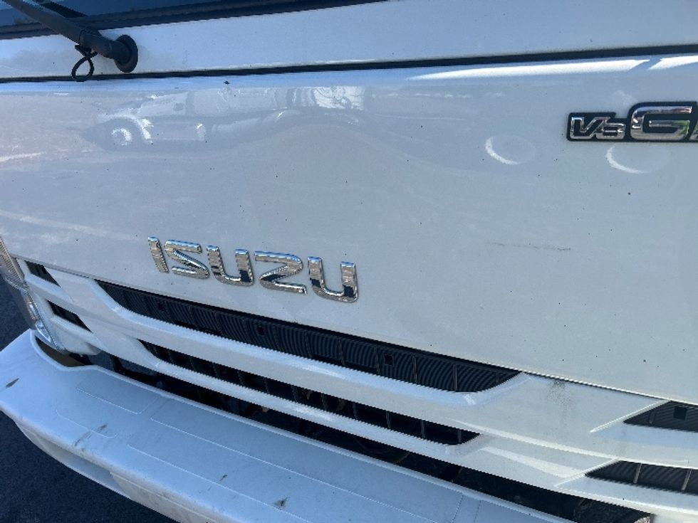Light Duty Box Truck-Light and Medium Duty Trucks-Isuzu-2021-NPR EFI-Salem-VA-83,226\n\t\tmiles-$ 42,500 - Image 26