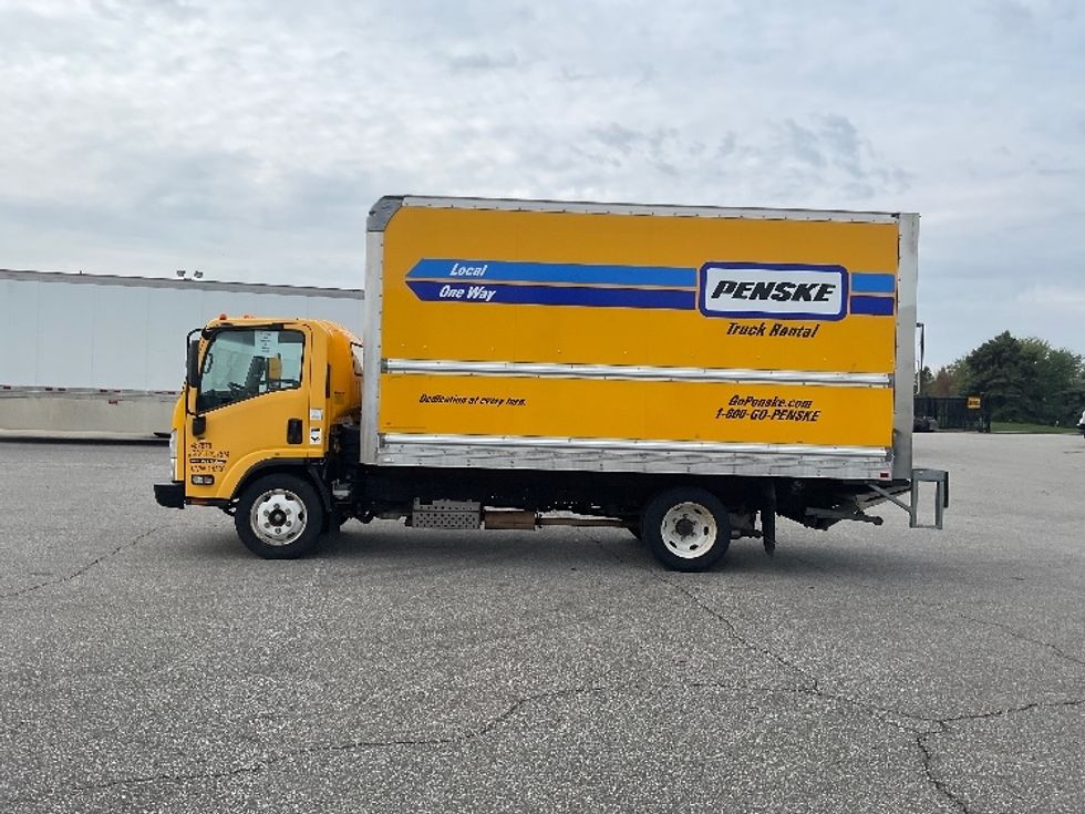Light Duty Box Truck-Light and Medium Duty Trucks-Isuzu-2021-NPR EFI-South Bend-IN-84,292\n\t\tmiles-$ 37,750 - Image 4
