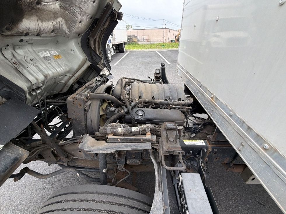 Light Duty Box Truck-Light and Medium Duty Trucks-Isuzu-2021-NPR EFI-South Plainfield-NJ-101,880\n\t\tmiles-$ 38,500 - Image 23