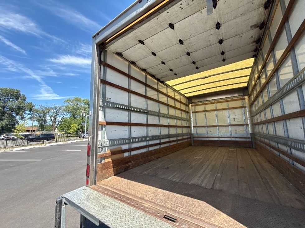 Light Duty Box Truck-Light and Medium Duty Trucks-Isuzu-2021-NPR EFI-South Plainfield-NJ-105,250\n\t\tmiles-$ 37,250 - Image 11