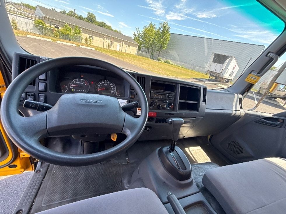 Light Duty Box Truck-Light and Medium Duty Trucks-Isuzu-2021-NPR EFI-South Plainfield-NJ-105,250\n\t\tmiles-$ 37,250 - Image 18