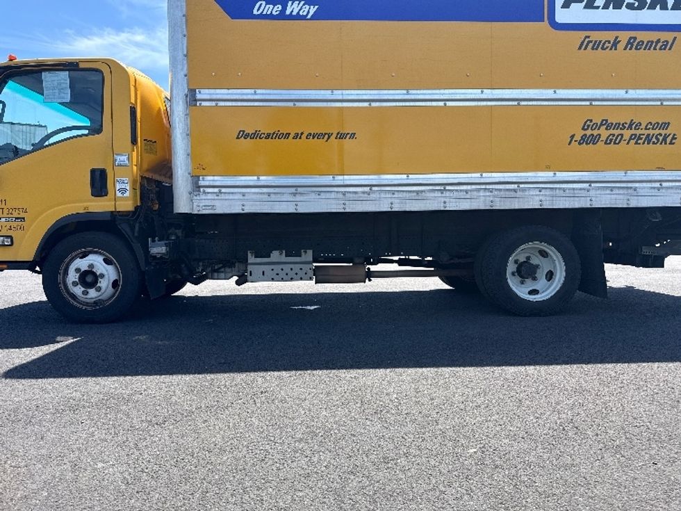Light Duty Box Truck-Light and Medium Duty Trucks-Isuzu-2021-NPR EFI-South Plainfield-NJ-105,250\n\t\tmiles-$ 37,250 - Image 5
