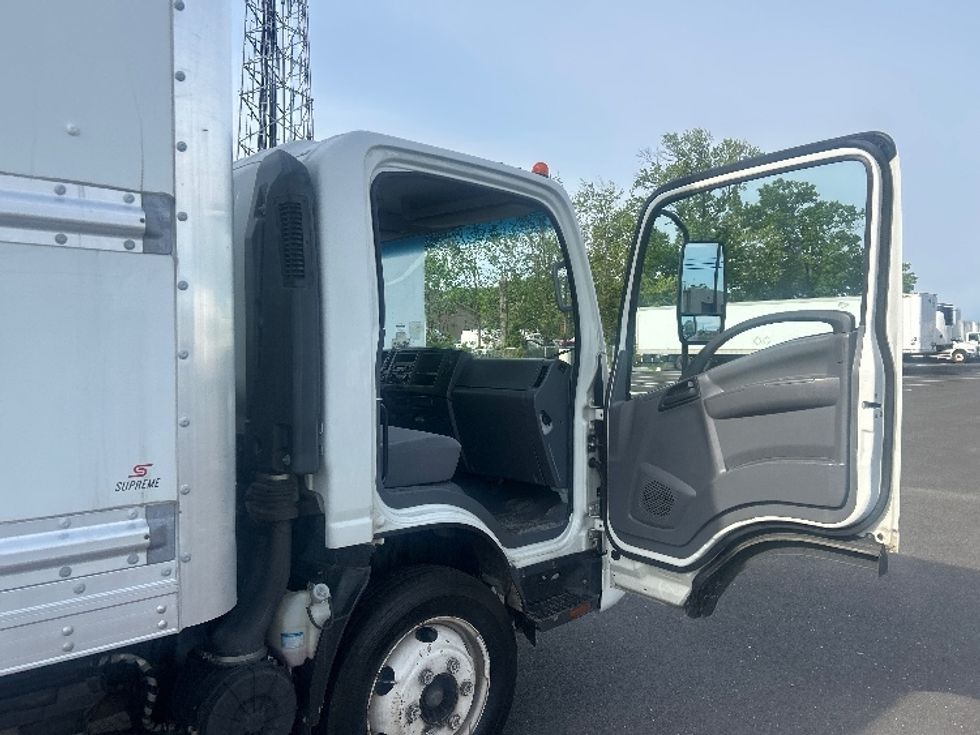 Light Duty Box Truck-Light and Medium Duty Trucks-Isuzu-2021-NPR EFI-South Plainfield-NJ-96,466\n\t\tmiles-$ 39,000 - Image 20
