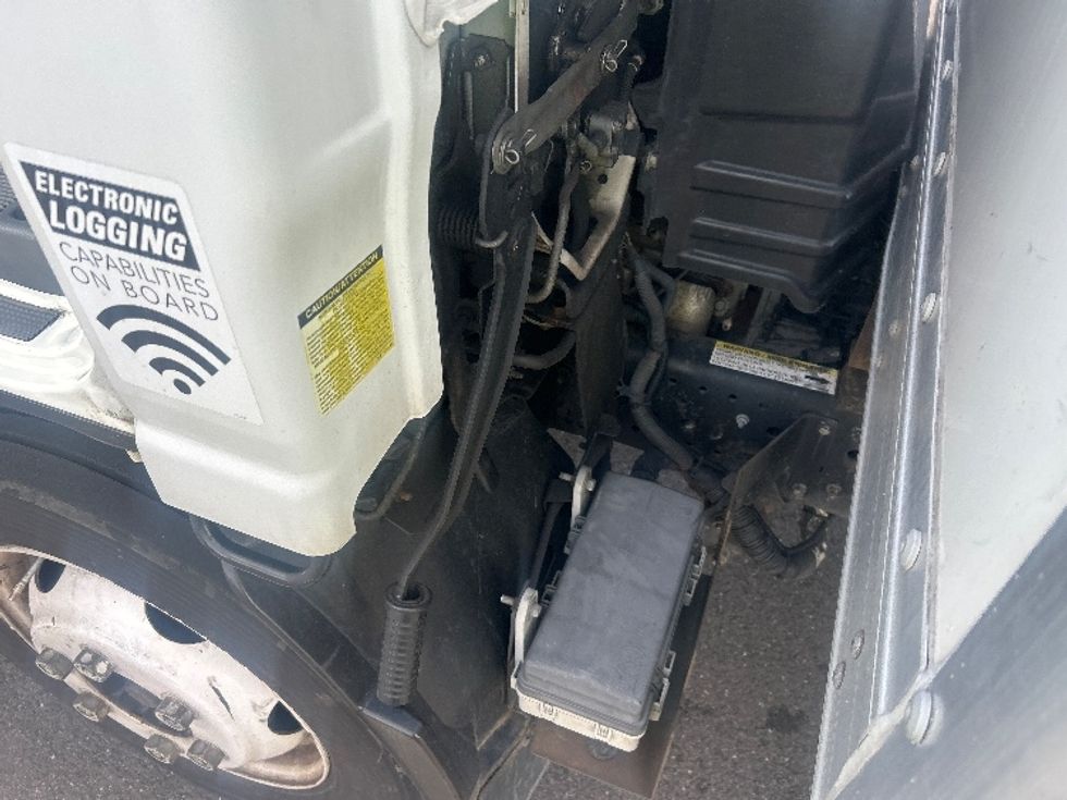 Light Duty Box Truck-Light and Medium Duty Trucks-Isuzu-2021-NPR EFI-South Plainfield-NJ-96,466\n\t\tmiles-$ 39,000 - Image 26