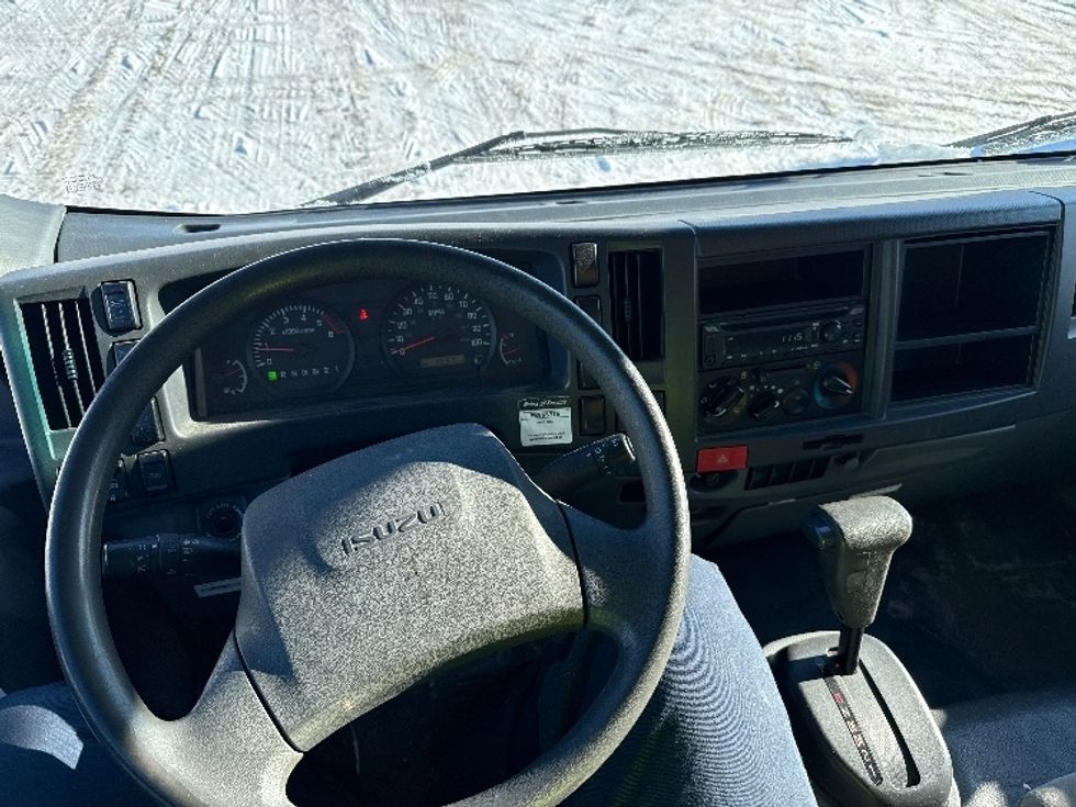 Light Duty Box Truck-Light and Medium Duty Trucks-Isuzu-2021-NPR EFI-South Portland-ME-102,917\n\t\tmiles-$ 34,250 - Image 18