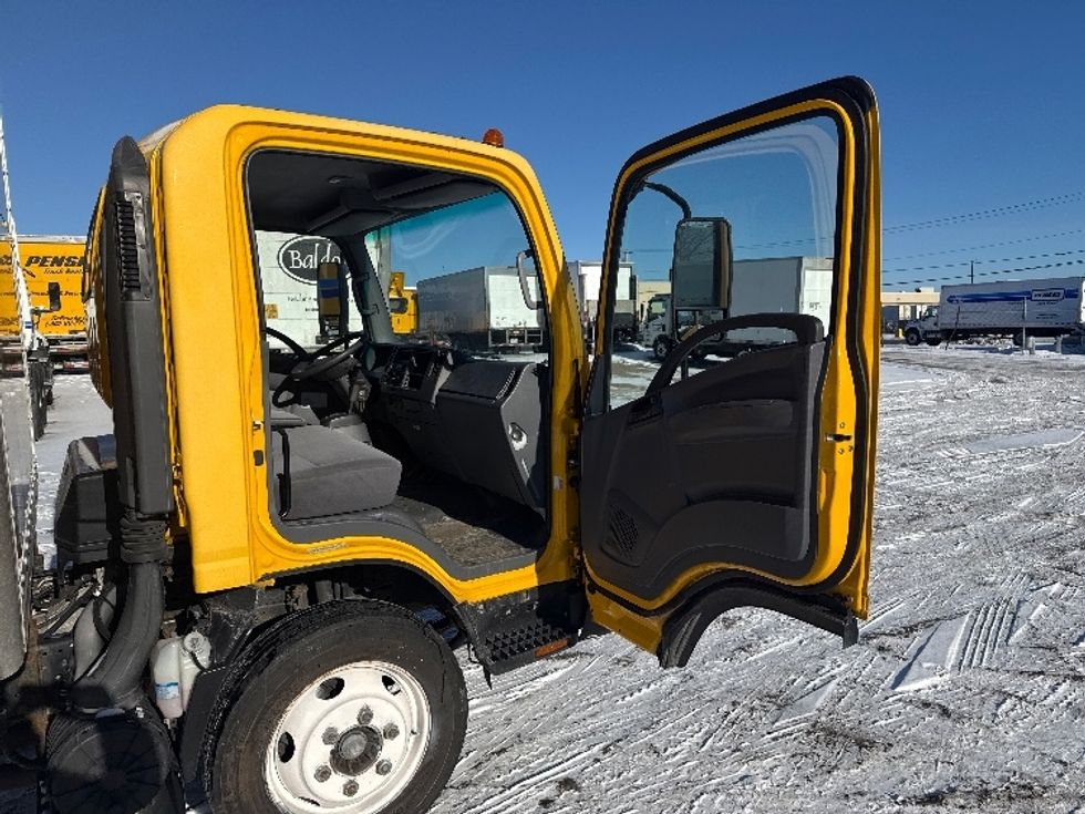 Light Duty Box Truck-Light and Medium Duty Trucks-Isuzu-2021-NPR EFI-South Portland-ME-102,917\n\t\tmiles-$ 34,250 - Image 20