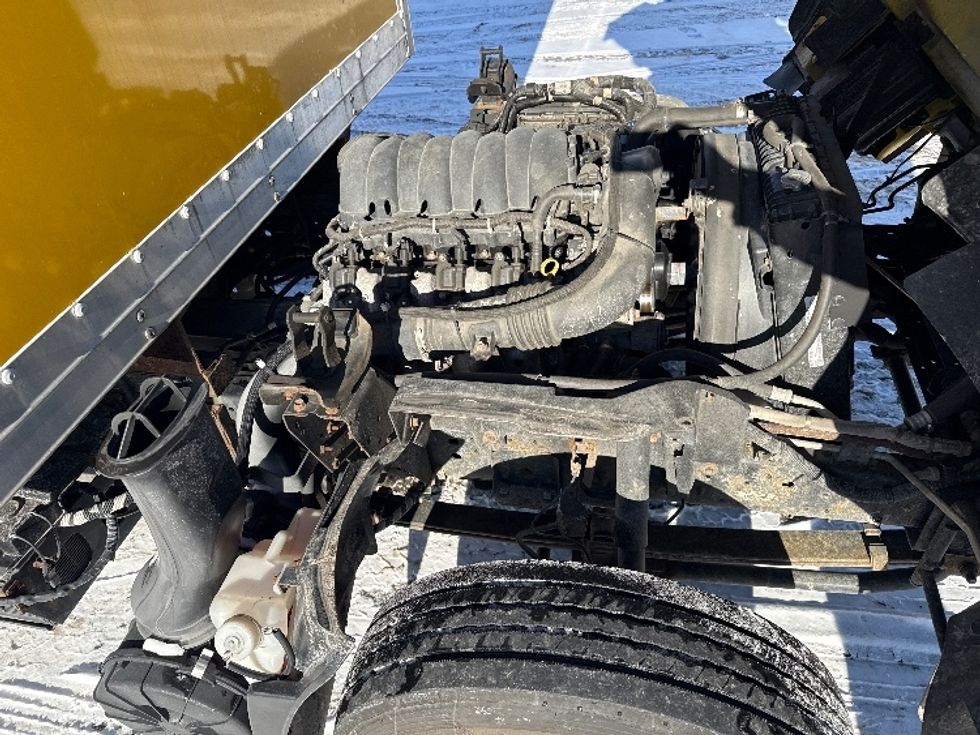 Light Duty Box Truck-Light and Medium Duty Trucks-Isuzu-2021-NPR EFI-South Portland-ME-102,917\n\t\tmiles-$ 34,250 - Image 23