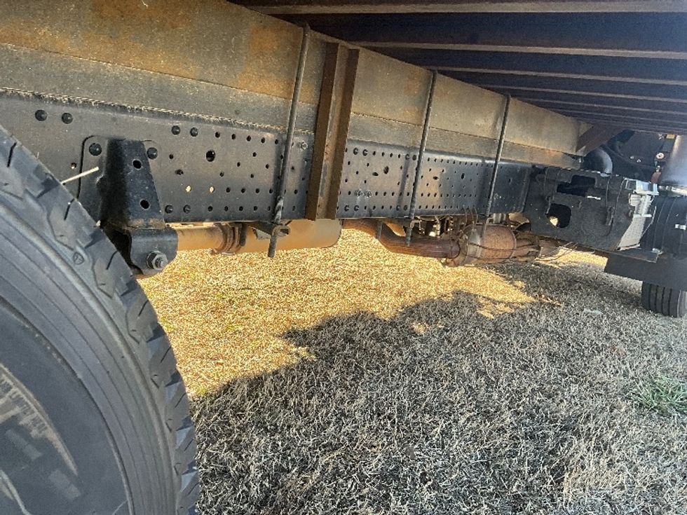 Light Duty Box Truck-Light and Medium Duty Trucks-Isuzu-2021-NPR EFI-Springfield-MO-106,568\n\t\tmiles-$ 37,250 - Image 14