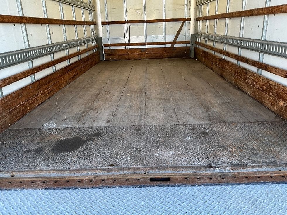 Light Duty Box Truck-Light and Medium Duty Trucks-Isuzu-2021-NPR EFI-Springfield-MO-180,002\n\t\tmiles-$ 24,500 - Image 10