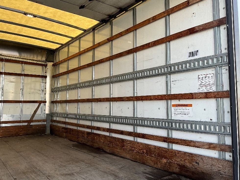 Light Duty Box Truck-Light and Medium Duty Trucks-Isuzu-2021-NPR EFI-Springfield-MO-180,002\n\t\tmiles-$ 24,500 - Image 12