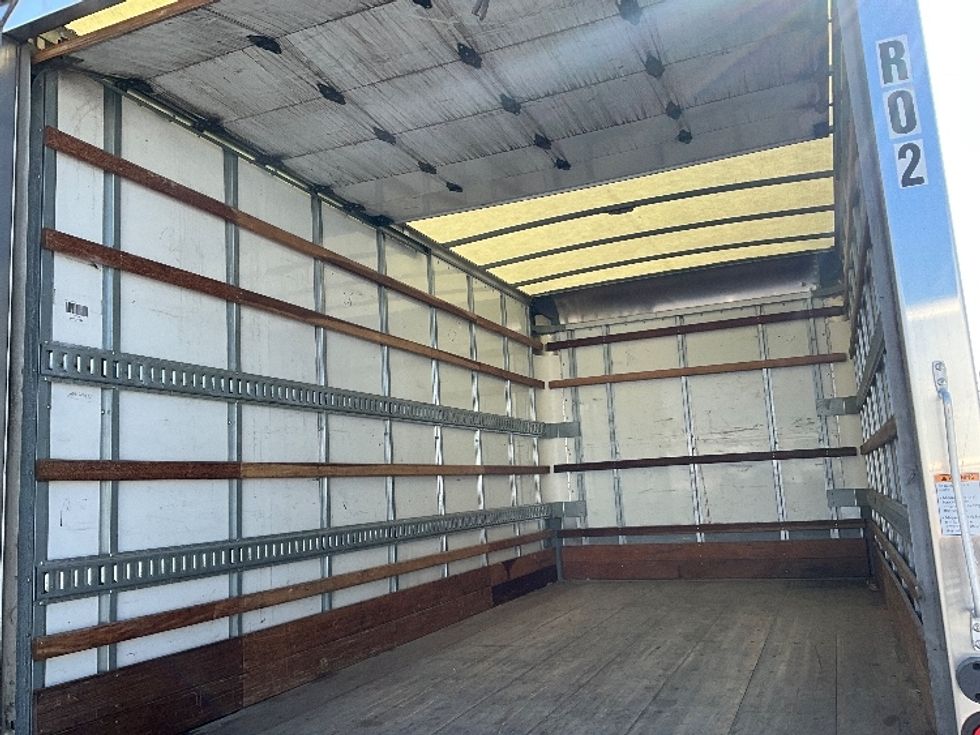 Light Duty Box Truck-Light and Medium Duty Trucks-Isuzu-2021-NPR EFI-Springfield-MO-200,604\n\t\tmiles-$ 23,250 - Image 10