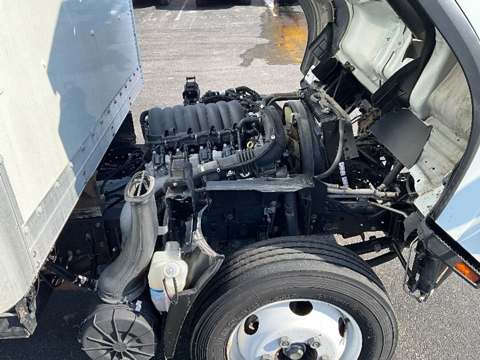 Light Duty Box Truck-Light and Medium Duty Trucks-Isuzu-2021-NPR EFI-Springfield-MO-200,604\n\t\tmiles-$ 23,250 - Image 22